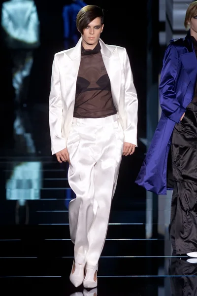 Look 6